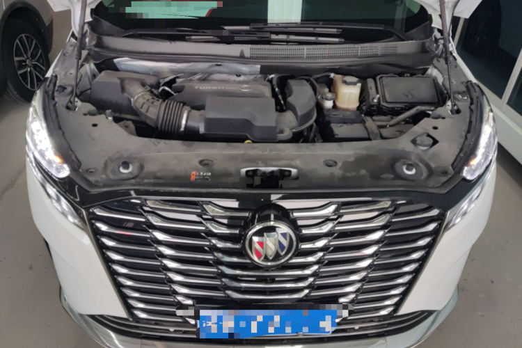 别克GL8 2022款 ES陆尊 653T 尊享型机舱底盘24