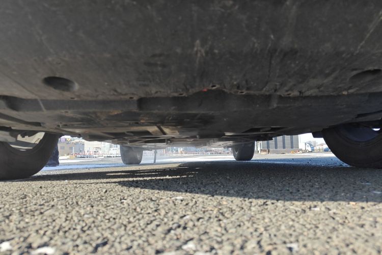 丰田C-HR 2018款 2.0L 领先天窗版 国V局部细节9008