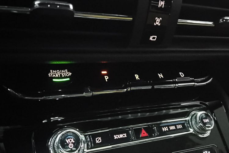 林肯 冒险家 2020款 2.0T 四驱尊雅版局部细节18