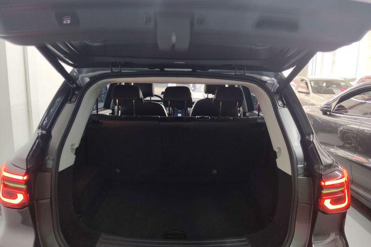 荣威RX5 2021款 PLUS 330TGI 自动国潮智臻版机舱底盘23