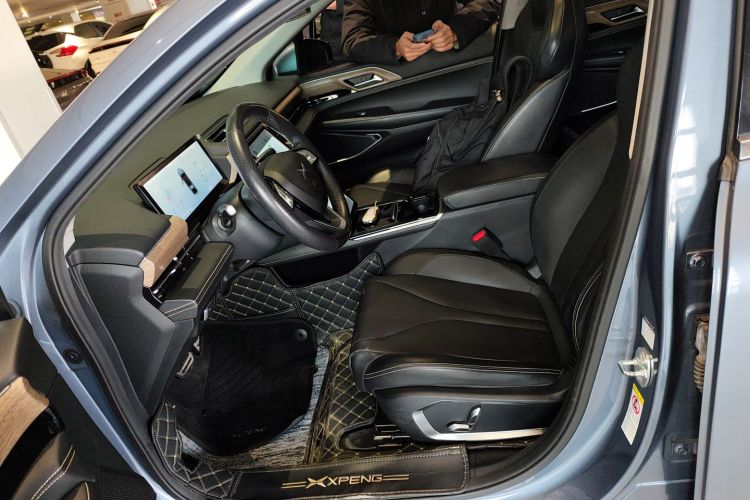 小鹏P5 2021款 460G+中控内饰19