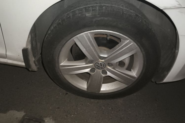 大众 高尔夫 2015款 1.4TSI 自动豪华型车身外观6007