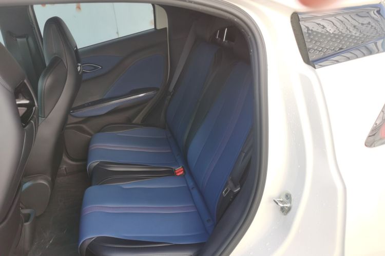 比亚迪 海鸥 2025款 305km 活力版中控内饰21