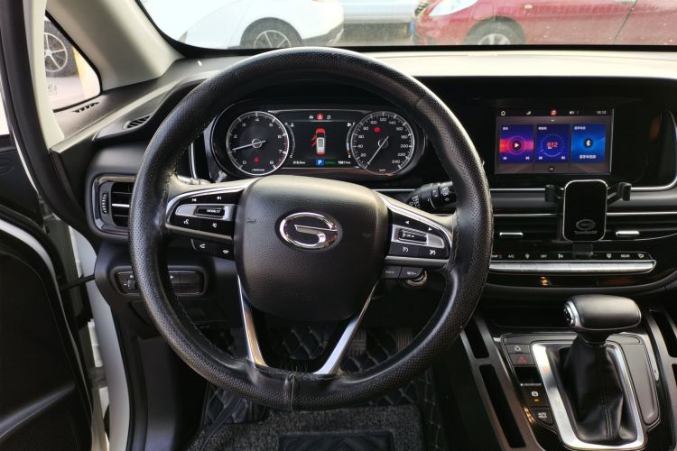 广汽传祺 传祺M6 2021款 270T DCT豪华版（七座）中控内饰13