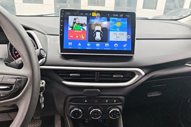 雪佛兰 创酷 2019款 Redline 335T CVT潮版 国VI中控内饰16