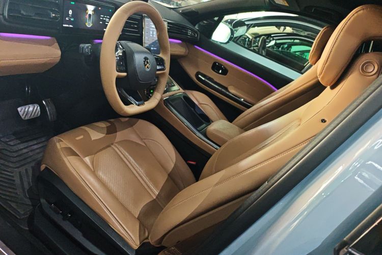 蔚来ES6 2020款 430KM 性能版中控内饰19