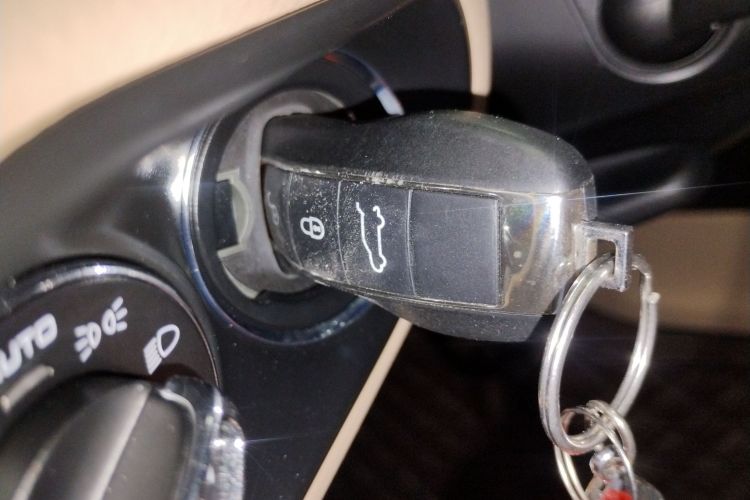 保时捷 2018款 Macan 2.0T中控内饰7001