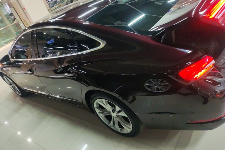 别克 君越 2021款 Avenir艾维亚 先享型车身外观6003