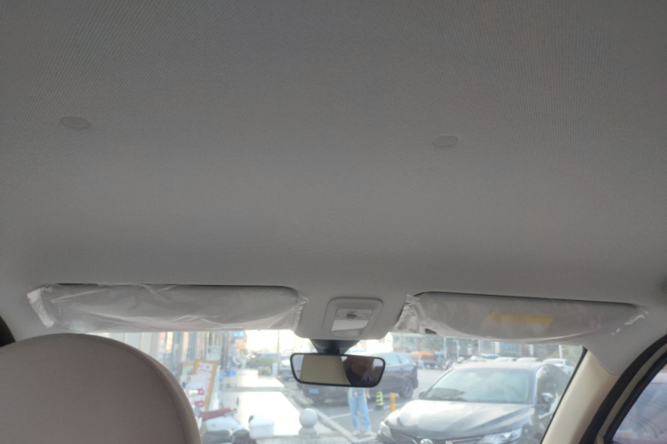 五菱汽车 宏光MINIEV 2025款 四门版 臻享+款中控内饰22