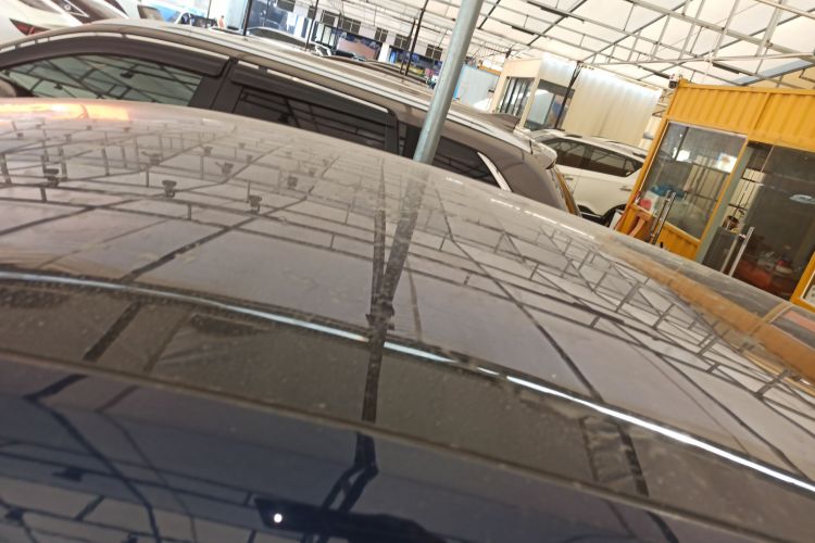 鸿蒙智行 问界M5 2022款 增程四驱性能版局部细节57