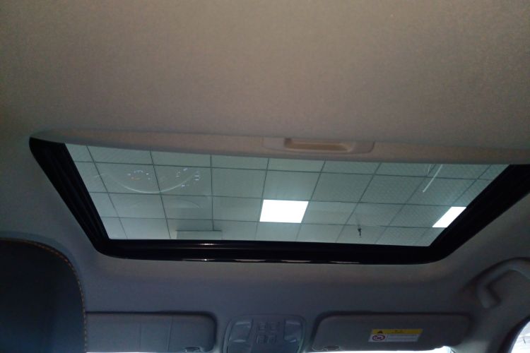 江汽集团 瑞风S4 2019款 1.6L 手动超越型中控内饰22