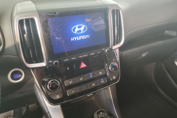 北京现代ix35 2020款 2.0L 自动两驱智勇·畅享版中控内饰16