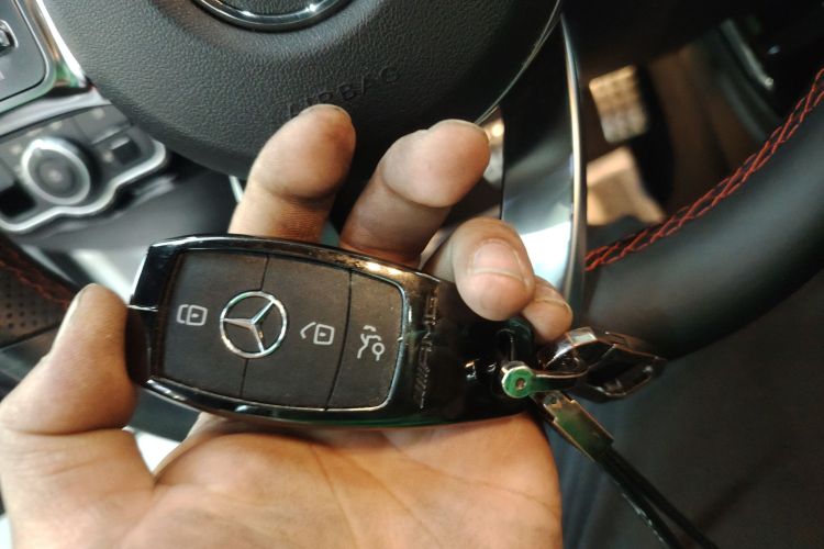 奔驰CLA 2023款 CLA 200中控内饰11