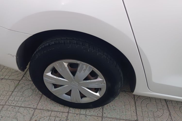 大众 捷达 2015款 质惠版 1.6L 自动时尚型车身外观6008