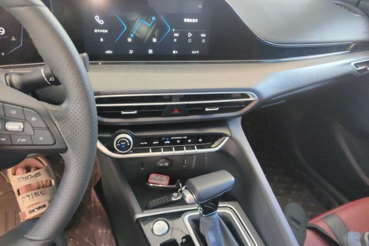 长安 逸动 2021款 PLUS 蓝鲸NE 1.4T GDI DCT旗舰型中控内饰16