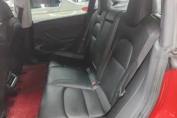 特斯拉 Model 3 2019款 标准续航后驱升级版中控内饰21