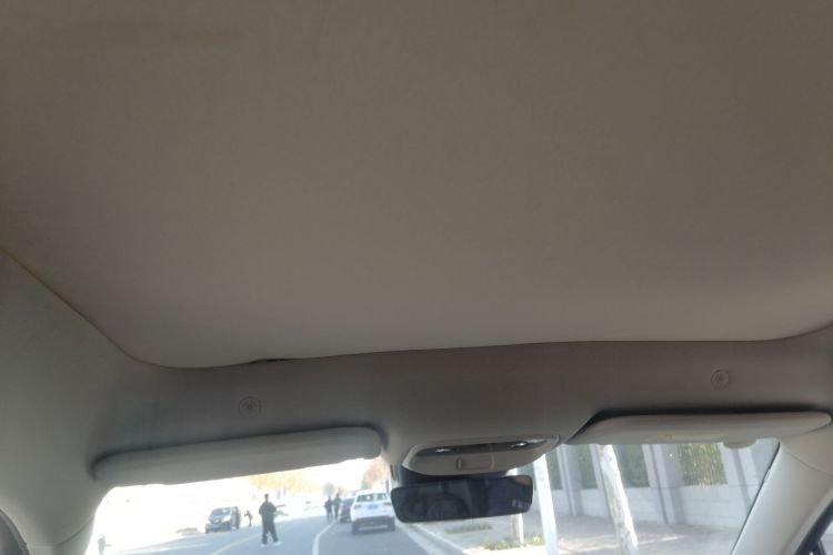 鸿蒙智行 问界M5 2022款 增程四驱性能版中控内饰22