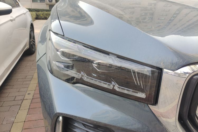 吉利汽车 星越L 2023款 2.0TD 高功自动两驱旗舰型车身外观8