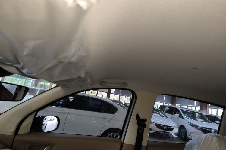 五菱汽车 宏光MINIEV 2025款 四门版 进阶款中控内饰22