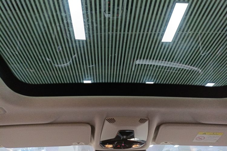 宝马X1 2023款 sDrive25Li X设计套装中控内饰22