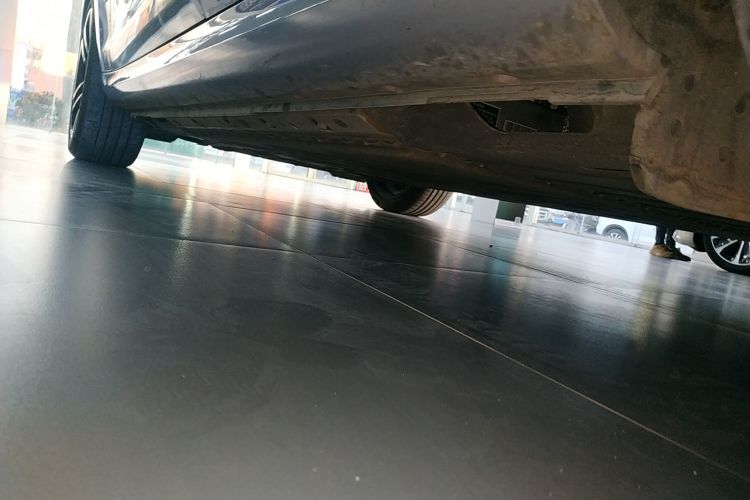 鸿蒙智行 问界M5 2024款 增程 Max RS 四驱高阶智驾版局部细节9002