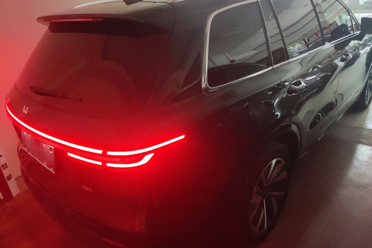 理想汽车 理想ONE 2021款 增程6座版车身外观6001