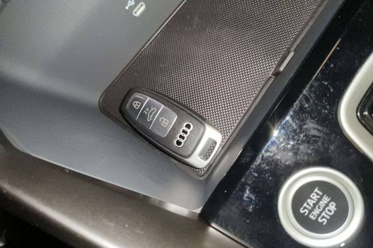 奥迪A3 2025款 A3L Limousine 35TFSI 飞驰尊享型 +豪华臻选包中控内饰11