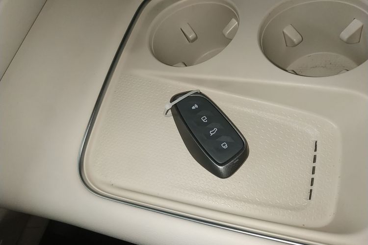 哈弗H6 2024款 2.0T 四驱Max中控内饰7001