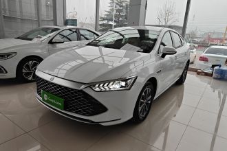 比亚迪 秦PLUS 2024款 荣耀版 DM-i 55KM领先型