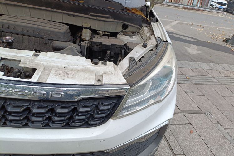 猎豹汽车 猎豹CS9 2018款 1.5T CVT劲锐型局部细节9007