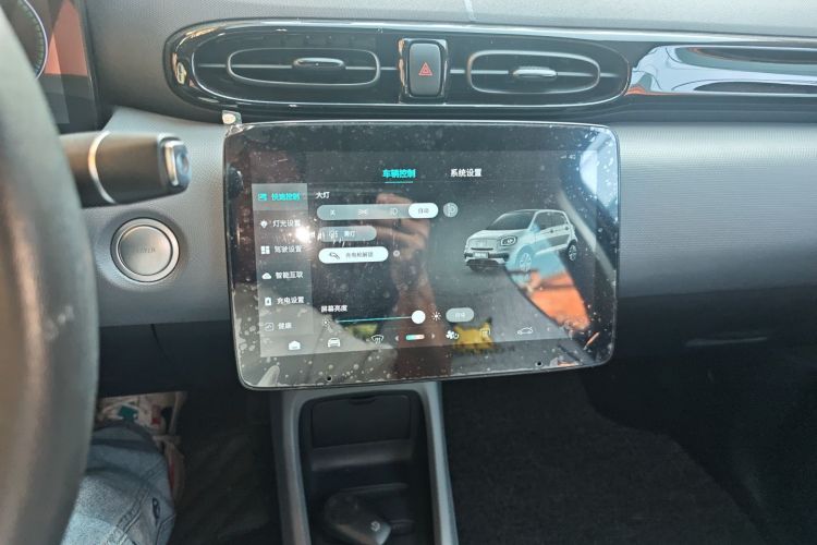 零跑汽车 零跑T03 2020款 400轻享版中控内饰16