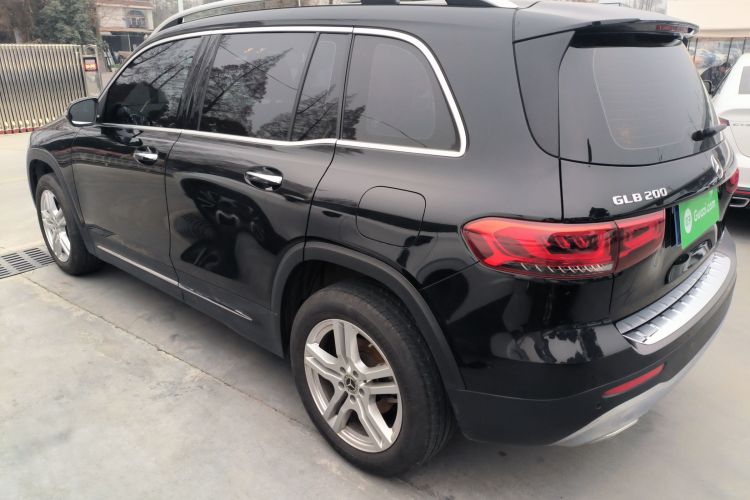 奔驰GLB 2021款 GLB 200 动感型车身外观6003