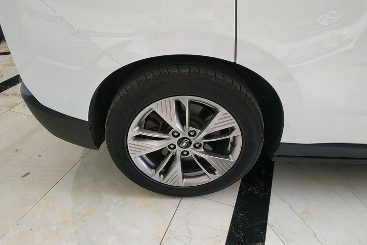 奔腾NAT 2023款 PRO 悦享出行版 419km车身外观6008