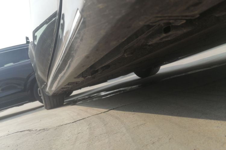 鸿蒙智行 智界S7 2025款 855km Max局部细节9001