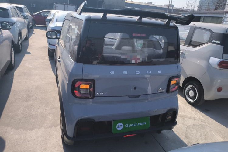 吉利银河 2025款 210km 熊猫卡丁车身外观6