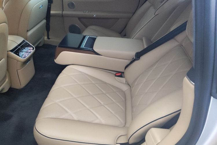 鸿蒙智行 享界S9 2024款 纯电 Ultra 四驱旗舰版中控内饰7004