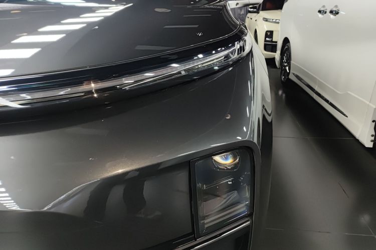 理想汽车 理想L9 2022款 Max局部细节36