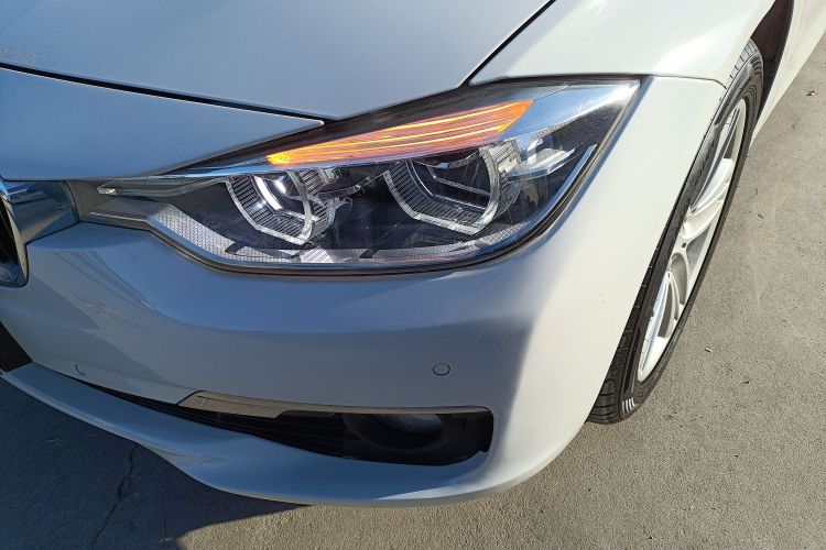 宝马3系 2016款 320Li 时尚型局部细节36