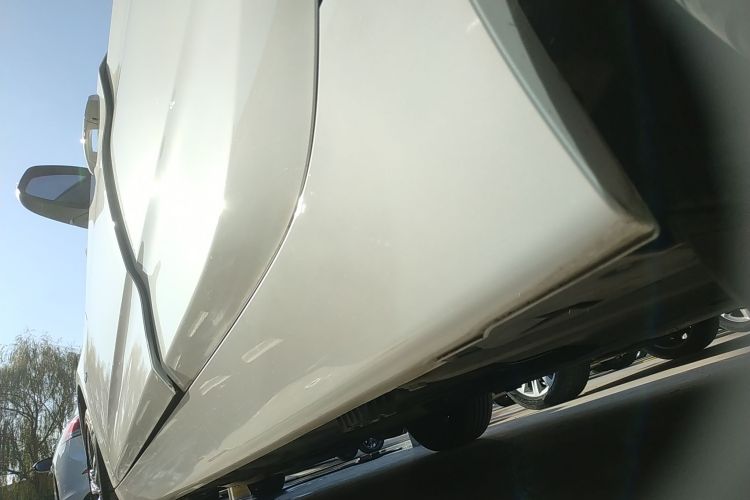 宝马2系旅行车 2016款 218i 运动设计套装局部细节9002