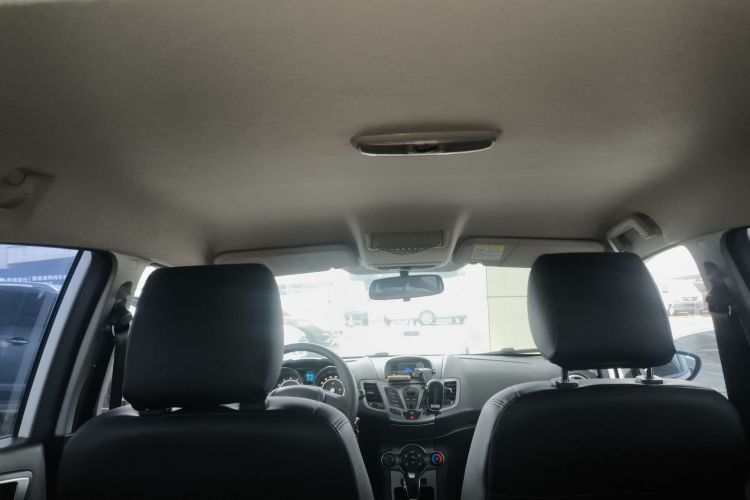 福特 嘉年华 2013款 两厢 1.5L 自动时尚型局部细节22