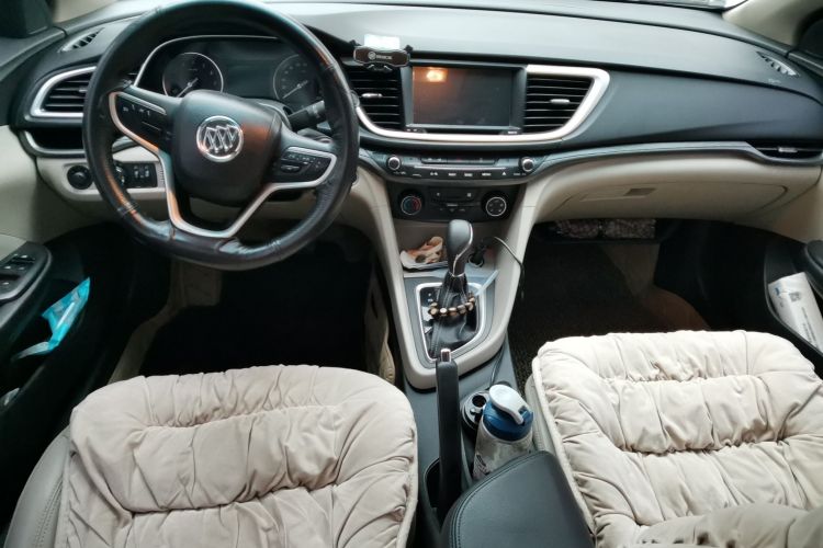 别克 英朗 2016款 15N 自动精英型中控内饰12