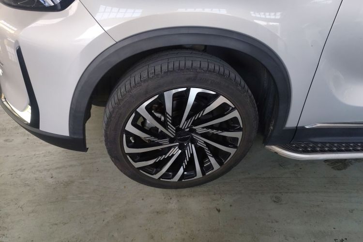 北京汽车 北京X7 2023款 1.5TD DCT尊享+版车身外观6007