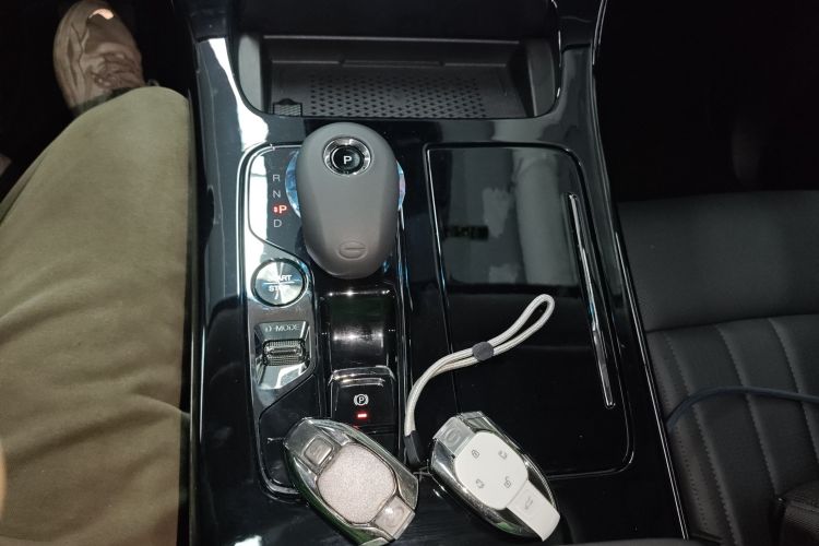 广汽传祺 传祺E9 2023款 E9 MAX中控内饰18