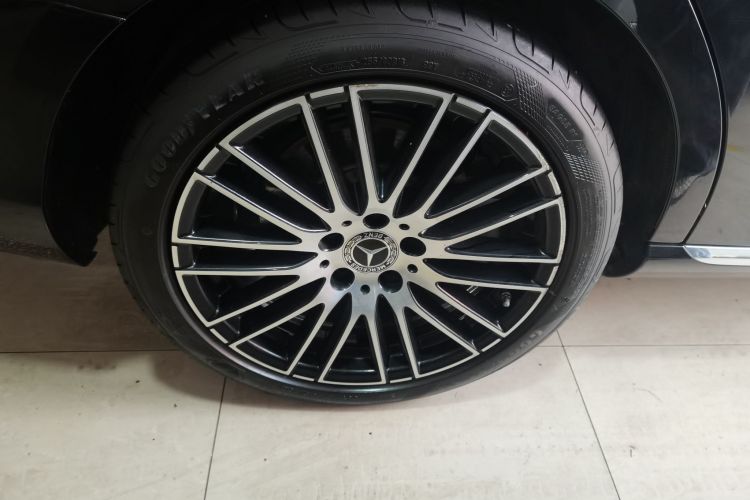 奔驰C级 2022款 C 260 L车身外观6008