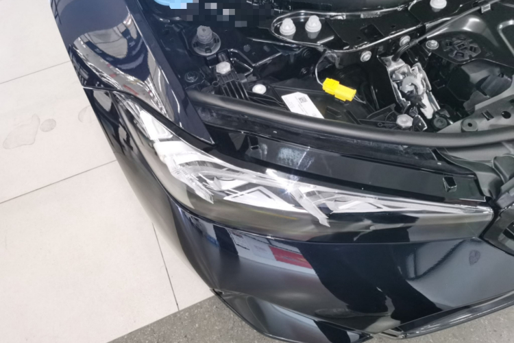 宝马3系 2023款 325Li M运动套装车身外观6006