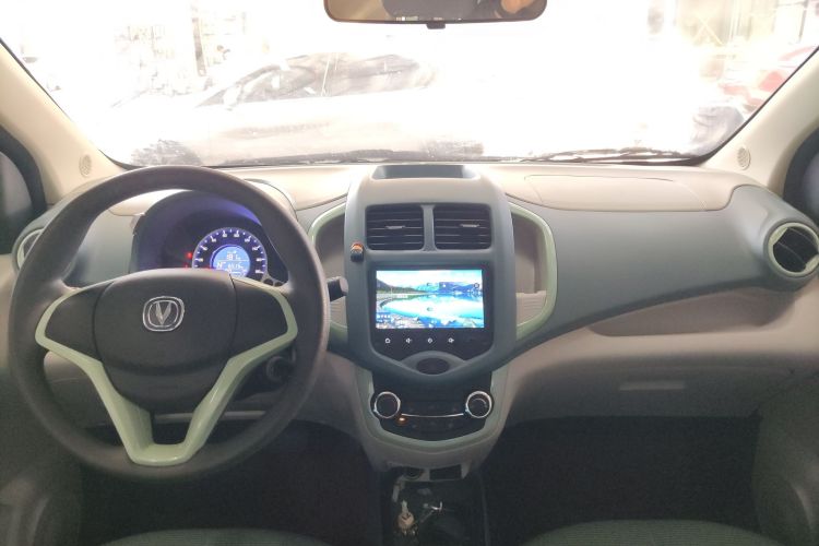 长安欧尚 奔奔E-Star 2021款 国民版 多彩款 磷酸铁锂（31.86kWh）中控内饰12