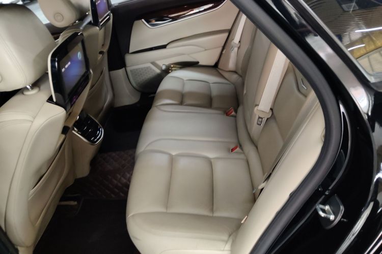 凯迪拉克XTS 2016款 28T 豪华型中控内饰7004