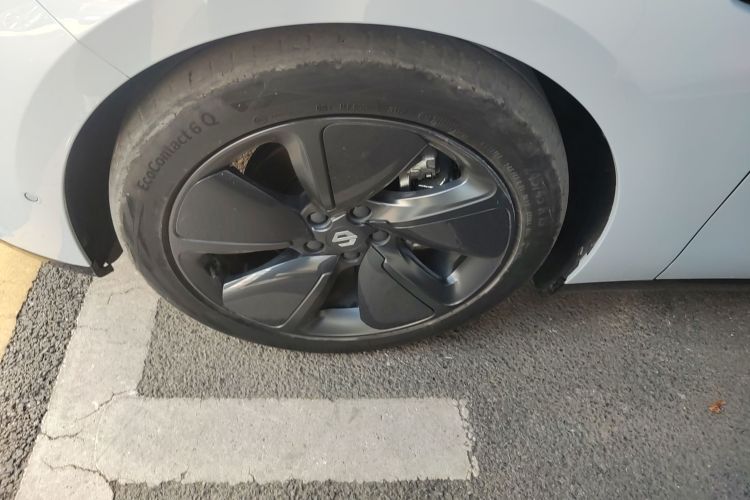 零跑汽车 零跑C01 2022款 四驱双电机高性能版车身外观6007