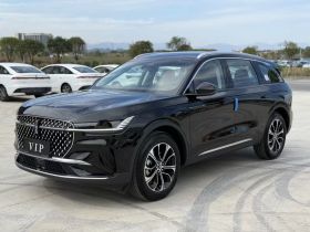 林肯 航海家 2025款 改款 2.0T 四驱尊逸版