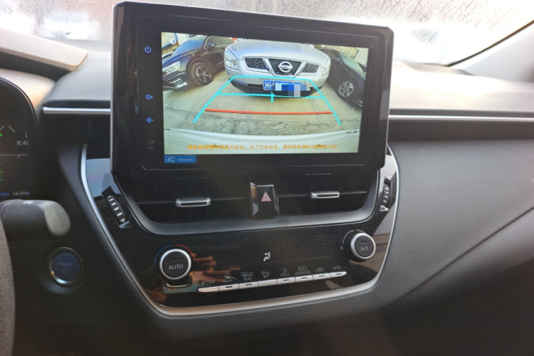 丰田 卡罗拉 2021款 双擎 1.8L E-CVT精英版中控内饰16